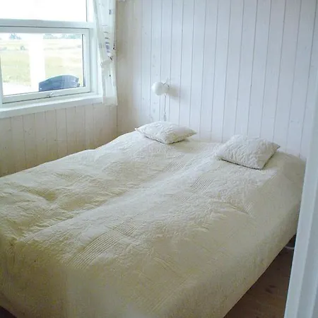 Ferienhaus In Rudkobing With 3 Bedrooms, Sauna And Wifi Spodsbjerg